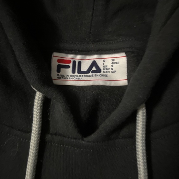 FILA Cropped Hoodie - Picture 3 of 4